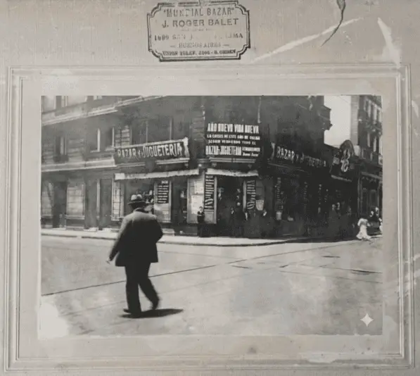 Click to enlarge historical photograph Historical photograph of Mundial Bazar (1913), José Roger Balet's first store in Buenos Aires