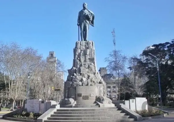 Monumento al General José de San Martin